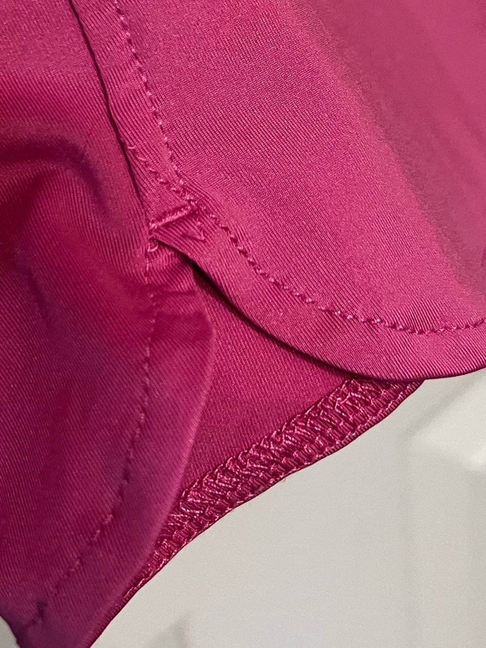 Vineyard Vines Women's Sleeveless Hot Pink Performance Ruffle Golf Polo, Size XS - Picture 9 of 11